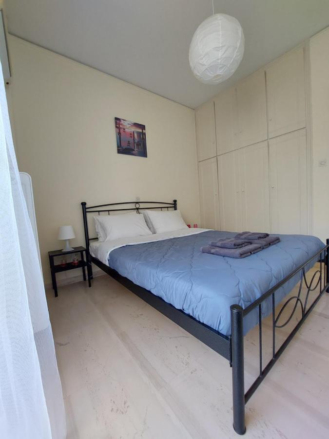 Eleni'S Seafront Apartment Artemi Extérieur photo